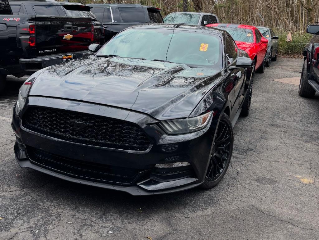 2015 Ford Mustang V6's photo