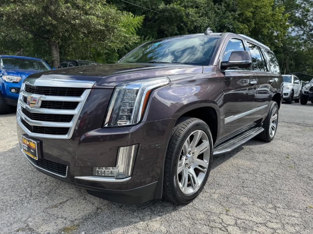 2016 Cadillac Escalade Luxury's photo