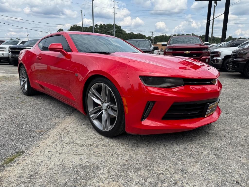 2018 Chevrolet Camaro 1LT's photo